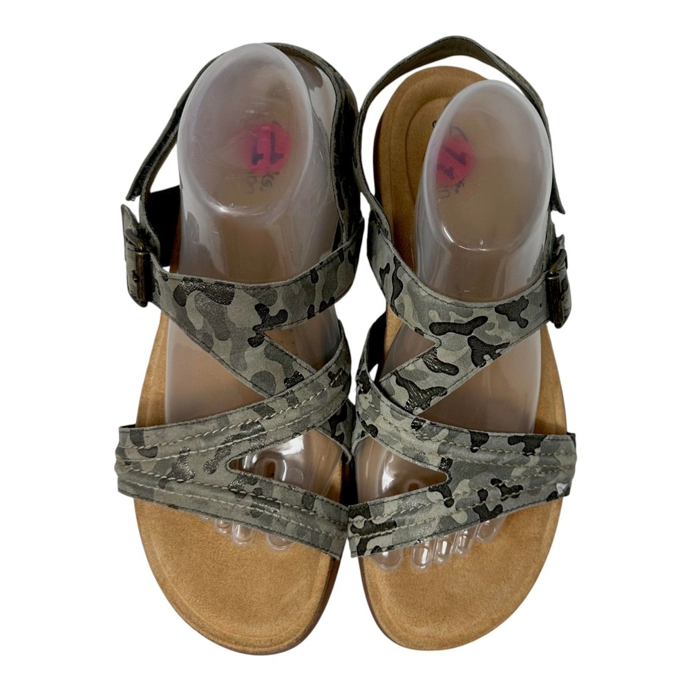 Clarks Collection Size 11 Merliah Rose Camo Womens Sandal Strappy Grunge Indie